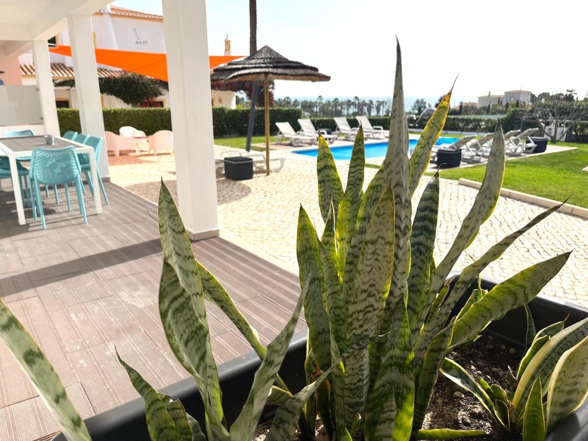 Villa Bellevue อัลบูเฟรา ภายนอก รูปภาพ